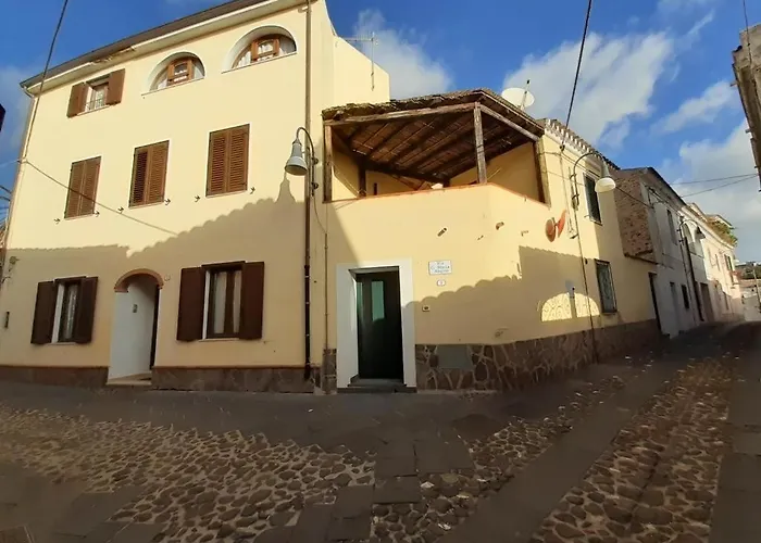 Casa Ombrina